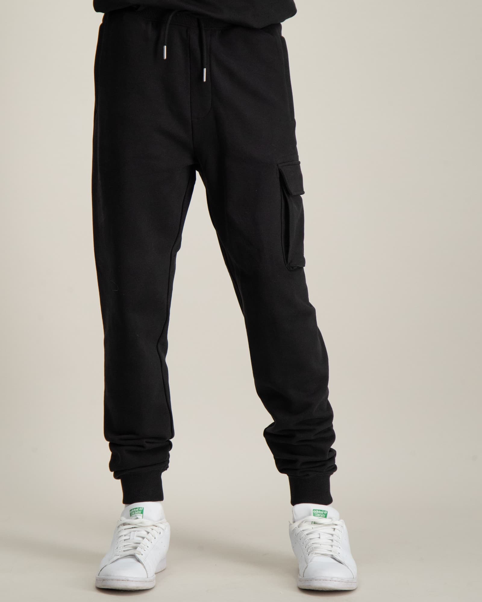 BADGE RELAXED SWEATPANTS