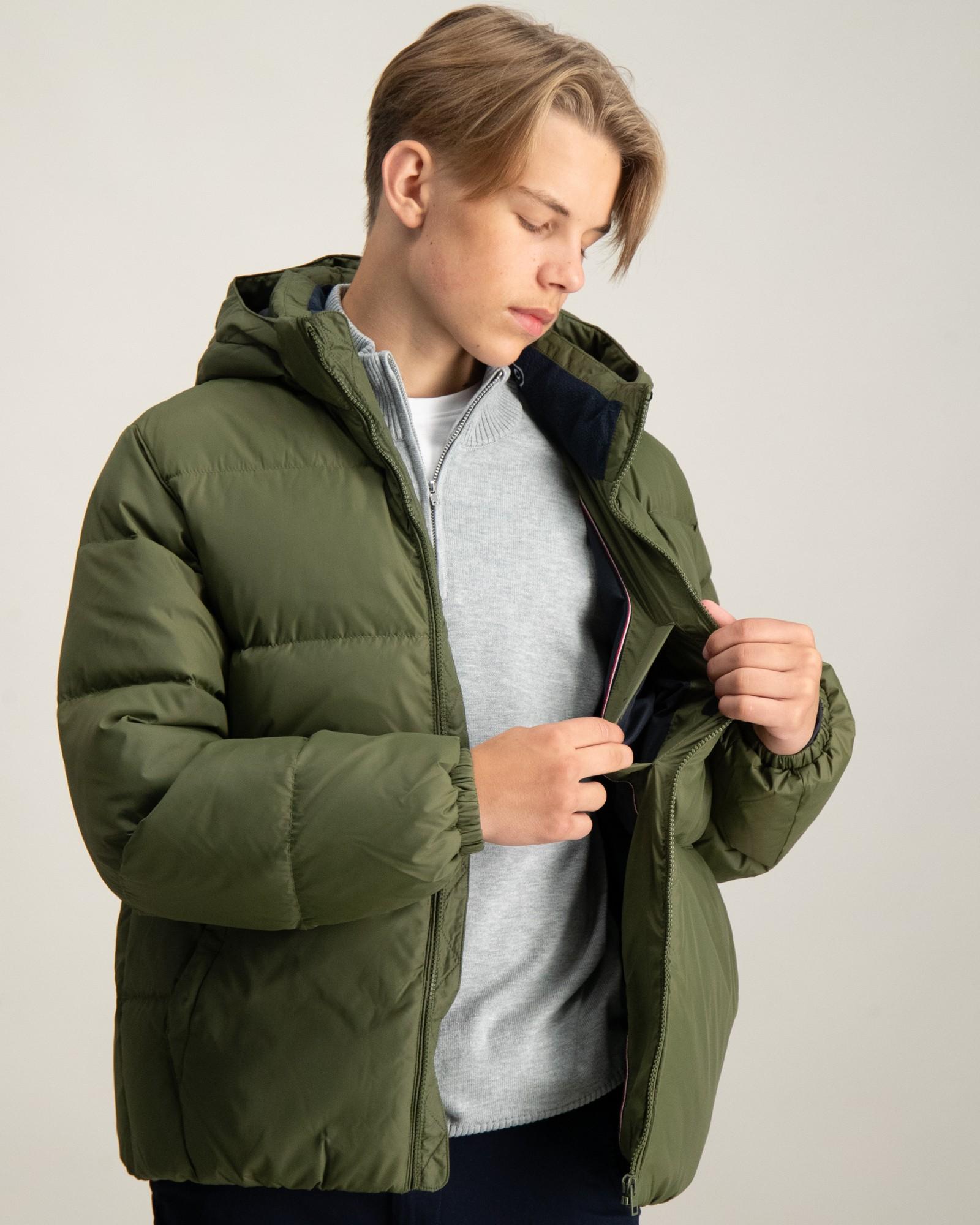 ESSENTIAL DOWN JACKET