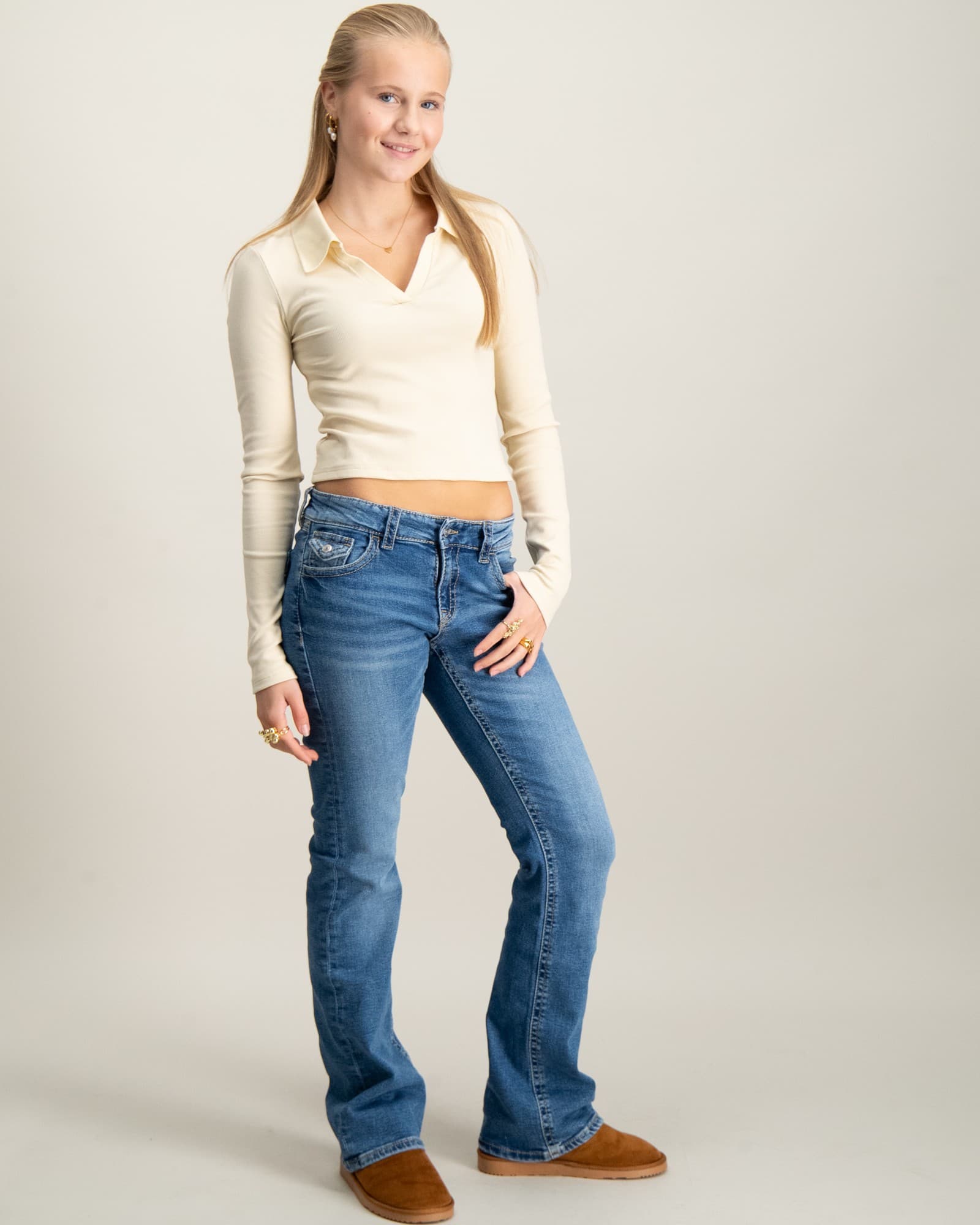 Chunky low flare jeans