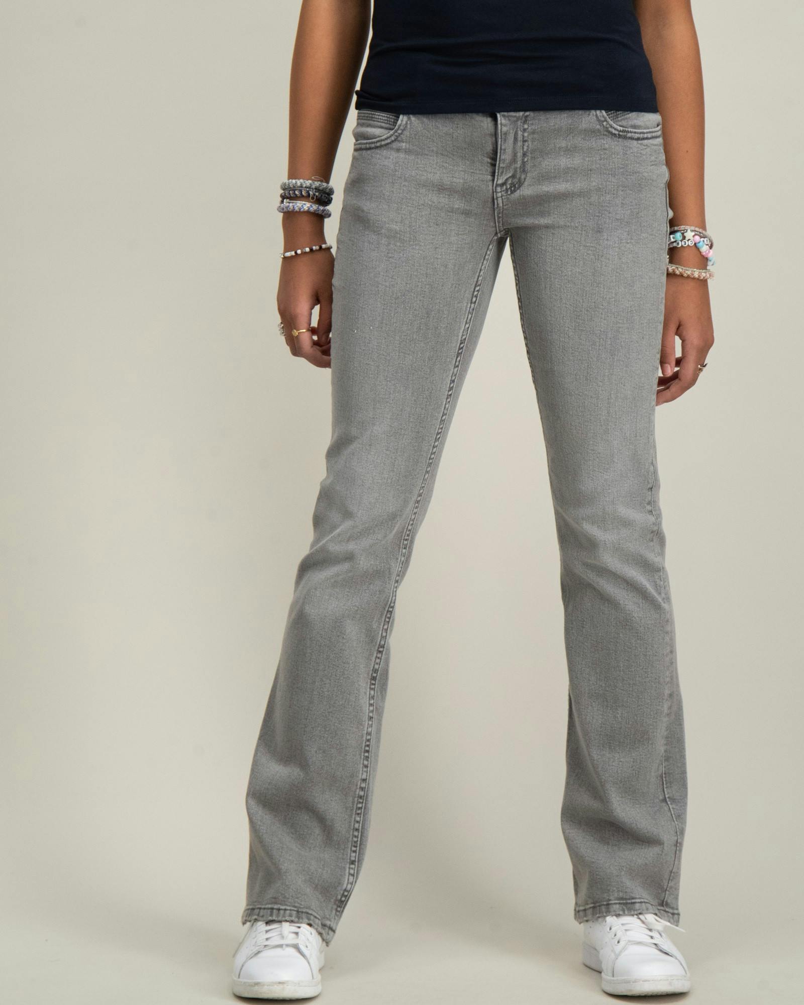 Low flare star jeans