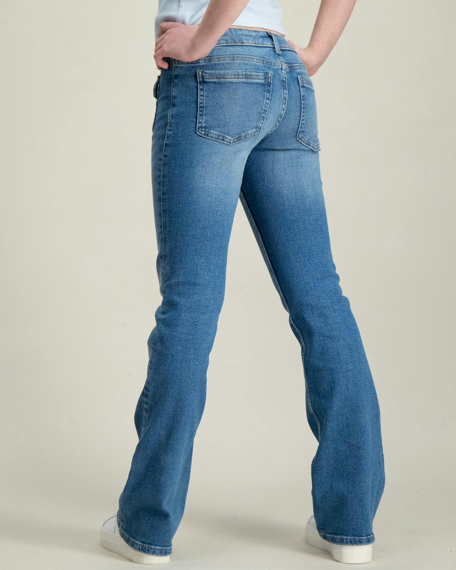 Front pocket bootcut jeans